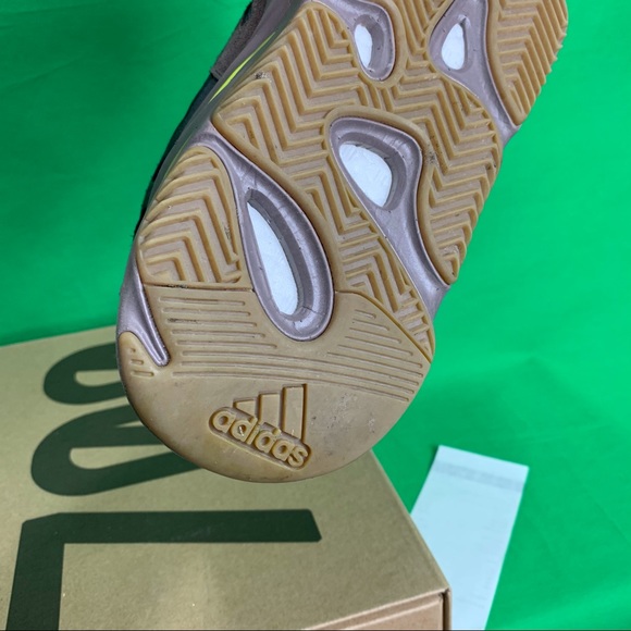 Adidas Yeezy Boost 700 Mauve Size 9.5 Used Gently - Picture 11 of 16